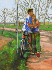 couple-s8217appuyant-contre-une-bicyclette